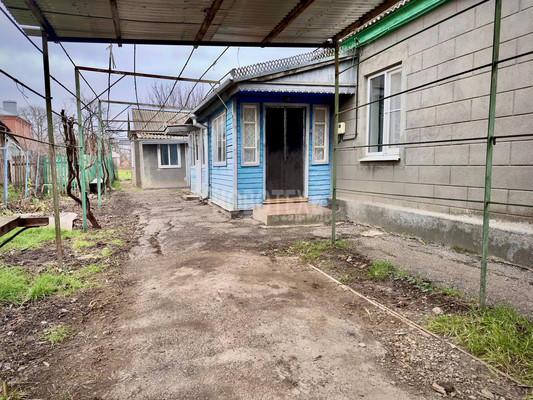 Продам дом, Комарова ул, 80, Каневская ст-ца, 0 км от города