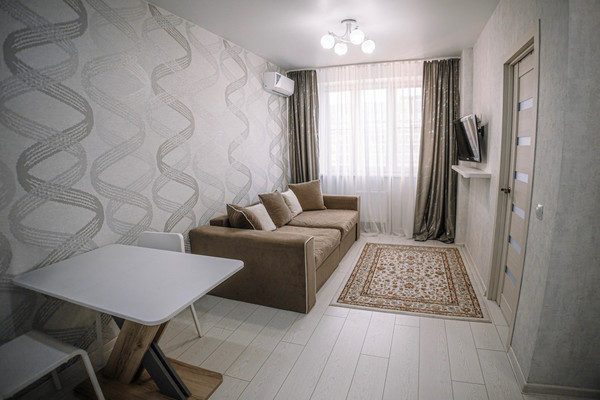 Продам однокомнатную (1-комн.) квартиру, им. Петра Метальникова ул, 3/1к1, Краснодар г