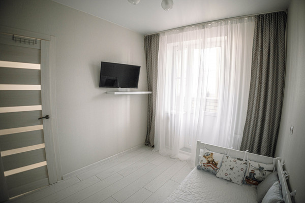 Продам однокомнатную (1-комн.) квартиру, им. Петра Метальникова ул, 3/1к1, Краснодар г