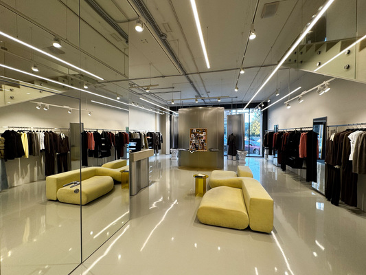 Сдам торговое помещение 269,5 м2, Радищева ул, 27, Екатеринбург г