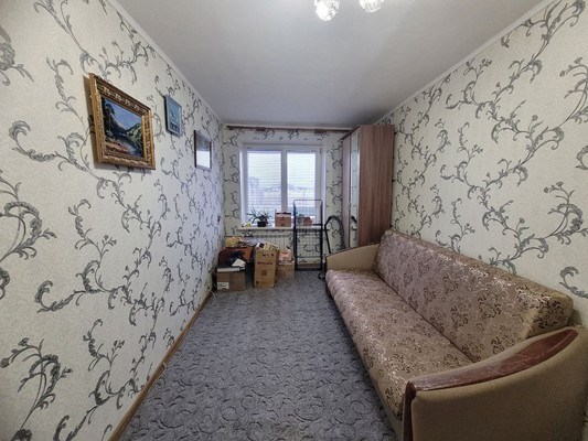 Продам двухкомнатную (2-комн.) квартиру, Чехова ул, 26, Ханты-Мансийск г