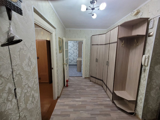 Продам двухкомнатную (2-комн.) квартиру, Чехова ул, 26, Ханты-Мансийск г