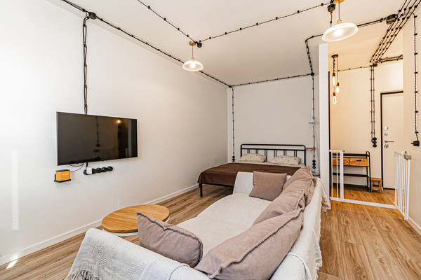 Продам однокомнатную (1-комн.) квартиру, 1-го Мая ул, 232, Краснодар г