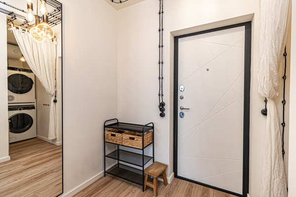 Продам однокомнатную (1-комн.) квартиру, 1-го Мая ул, 232, Краснодар г