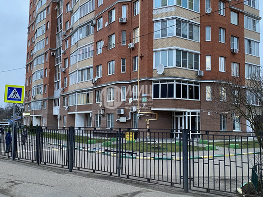 Продам двухкомнатную (2-комн.) квартиру, Войкова ул, 1, Наро-Фоминск г