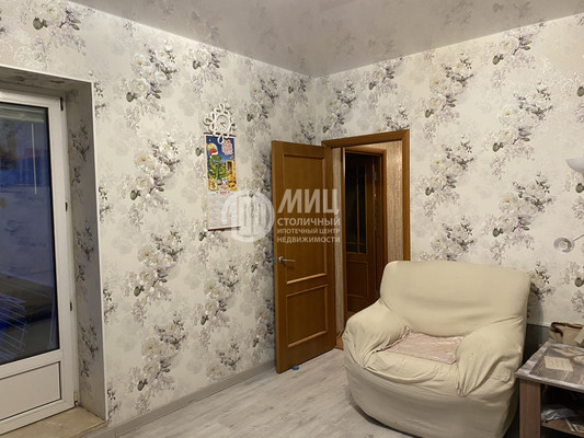 Продам двухкомнатную (2-комн.) квартиру, Войкова ул, 1, Наро-Фоминск г