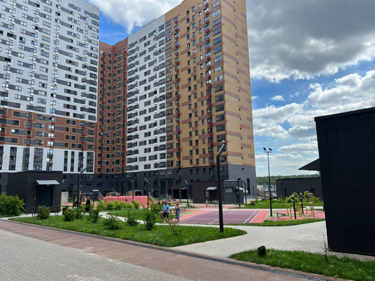 Продам трехкомнатную (3-комн.) квартиру, Южный (Южная Битца мкр.) б-р, 4, Битца п