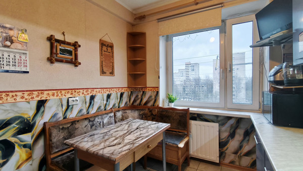 Продам двухкомнатную (2-комн.) квартиру, Науки пр-кт, 4к1, Санкт-Петербург г