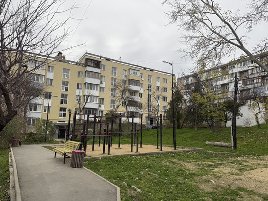 Продам однокомнатную (1-комн.) квартиру, им. Матэ Залки ул, 5, Симферополь г