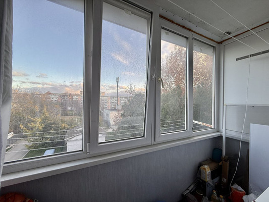 Продам однокомнатную (1-комн.) квартиру, 1 Конной Армии ул, 19, Симферополь г