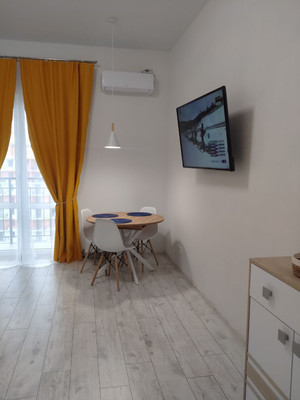 Сдам однокомнатную (1-комн.) квартиру, Искры (Адлерский р-н) ул, 88к2, Сочи г