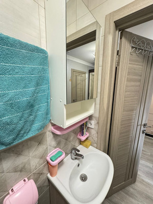 Продам однокомнатную (1-комн.) квартиру, Армавирская (Лазаревский р-н) ул, 113кВ, Сочи г