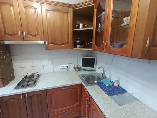 Продам однокомнатную (1-комн.) квартиру, Россошанская ул, 13к1, Москва г