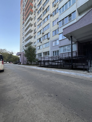 Продам трехкомнатную (3-комн.) квартиру, Анапское ш, 41Н, Новороссийск г