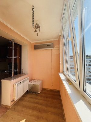 Продам трехкомнатную (3-комн.) квартиру, Видова ул, 157, Новороссийск г