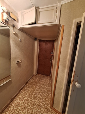 Продам двухкомнатную (2-комн.) квартиру, Ленина ул, 65, Волгодонск г