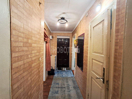 Продам двухкомнатную (2-комн.) квартиру, Красная ул, 36, Горячий Ключ г