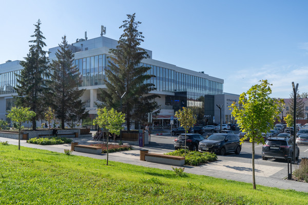 Продам трехкомнатную (3-комн.) квартиру, Николая Ершова ул, 62д, Казань г