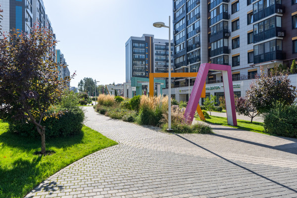 Продам трехкомнатную (3-комн.) квартиру, Николая Ершова ул, 62д, Казань г