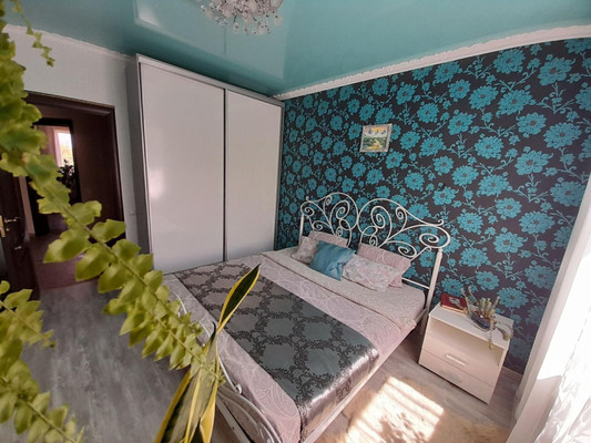 Продам , Лазоревый пр-кт, 16Б, Волгодонск г, 0 км от города