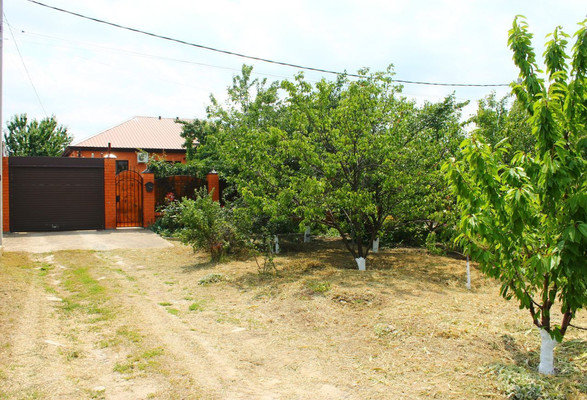 Продам , Лазоревый пр-кт, 16Б, Волгодонск г, 0 км от города