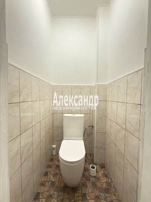 Продам 2-комн. в 10-комн. квартире, Большой П.С. пр-кт, 49/18, Санкт-Петербург г