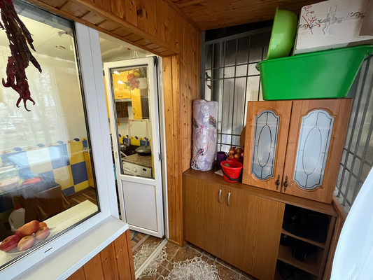 Продам двухкомнатную (2-комн.) квартиру, Кирова ул, 10, Нальчик г