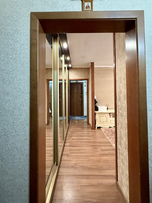 Продам трехкомнатную (3-комн.) квартиру, Великой Победы б-р, 21, Волгодонск г