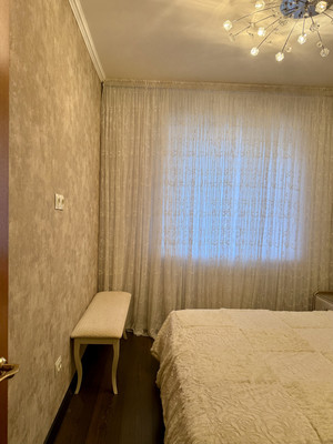 Продам трехкомнатную (3-комн.) квартиру, Великой Победы б-р, 21, Волгодонск г