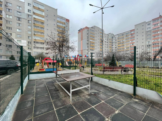 Продам однокомнатную (1-комн.) квартиру, Интернациональная ул, 16к6, Рязань г