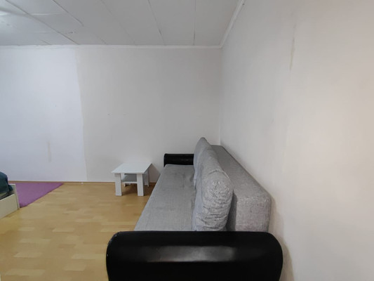 Продам двухкомнатную (2-комн.) квартиру, Кировоградская ул, 24к1, Москва г