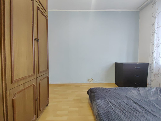 Продам двухкомнатную (2-комн.) квартиру, Кировоградская ул, 24к1, Москва г