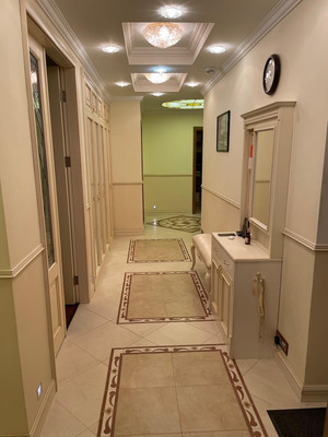 Продам трехкомнатную (3-комн.) квартиру, Ярцевская ул, 27к1, Москва г