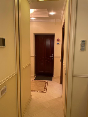 Продам трехкомнатную (3-комн.) квартиру, Ярцевская ул, 27к1, Москва г