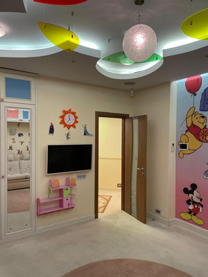 Продам трехкомнатную (3-комн.) квартиру, Ярцевская ул, 27к1, Москва г