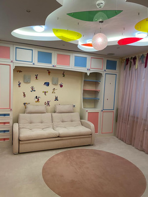 Продам трехкомнатную (3-комн.) квартиру, Ярцевская ул, 27к1, Москва г