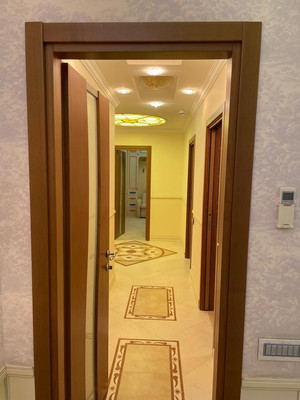 Продам трехкомнатную (3-комн.) квартиру, Ярцевская ул, 27к1, Москва г