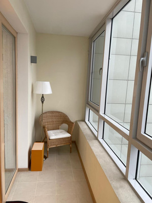 Продам трехкомнатную (3-комн.) квартиру, Ярцевская ул, 27к1, Москва г