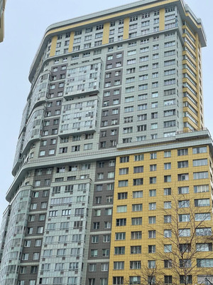 Продам трехкомнатную (3-комн.) квартиру, Ярцевская ул, 27к1, Москва г