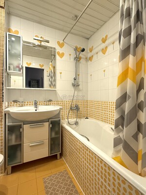 Продам однокомнатную (1-комн.) квартиру, 15-я Парковая ул, 47к1, Москва г