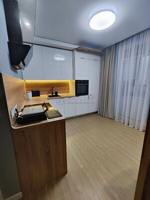 Продам двухкомнатную (2-комн.) квартиру, Тюменский проезд, 3к3, Москва г