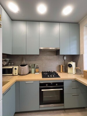 Продам двухкомнатную (2-комн.) квартиру, Краснодарская ул, 20/1, Москва г