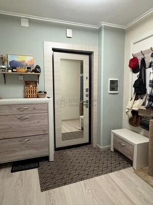 Продам двухкомнатную (2-комн.) квартиру, Краснодарская ул, 20/1, Москва г