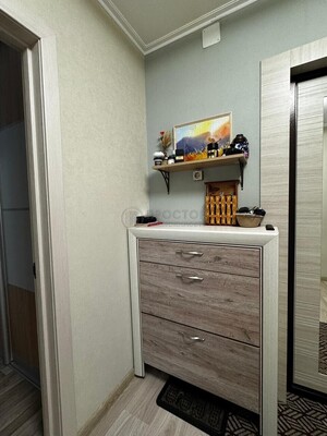 Продам двухкомнатную (2-комн.) квартиру, Краснодарская ул, 20/1, Москва г