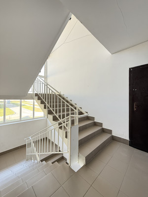 Продам трехкомнатную (3-комн.) квартиру, им. Сижажева М.В. ул, 14, Чегем г