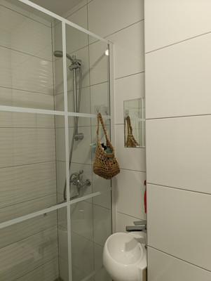 Продам однокомнатную (1-комн.) квартиру, Зоологическая ул, 1, Калининград г