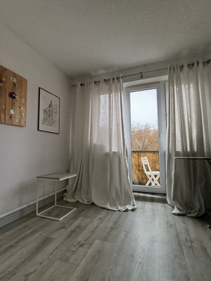 Продам однокомнатную (1-комн.) квартиру, Зоологическая ул, 1, Калининград г