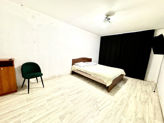 Продам двухкомнатную (2-комн.) квартиру, Казанская ул, 37, Ишим г