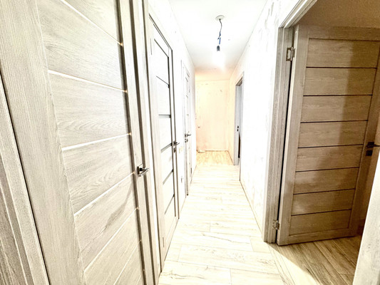 Продам двухкомнатную (2-комн.) квартиру, Казанская ул, 37, Ишим г