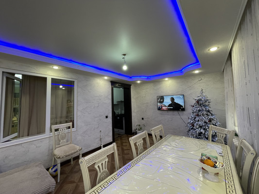 Продам трехкомнатную (3-комн.) квартиру, 2 Таманской Дивизии ул, 428, Нальчик г